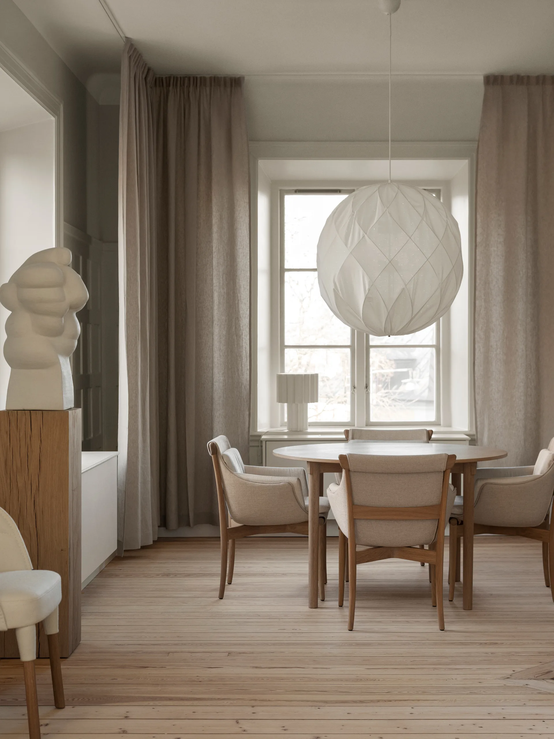 Tak bord Ø120 cm, Ek-natural Gärsnäs