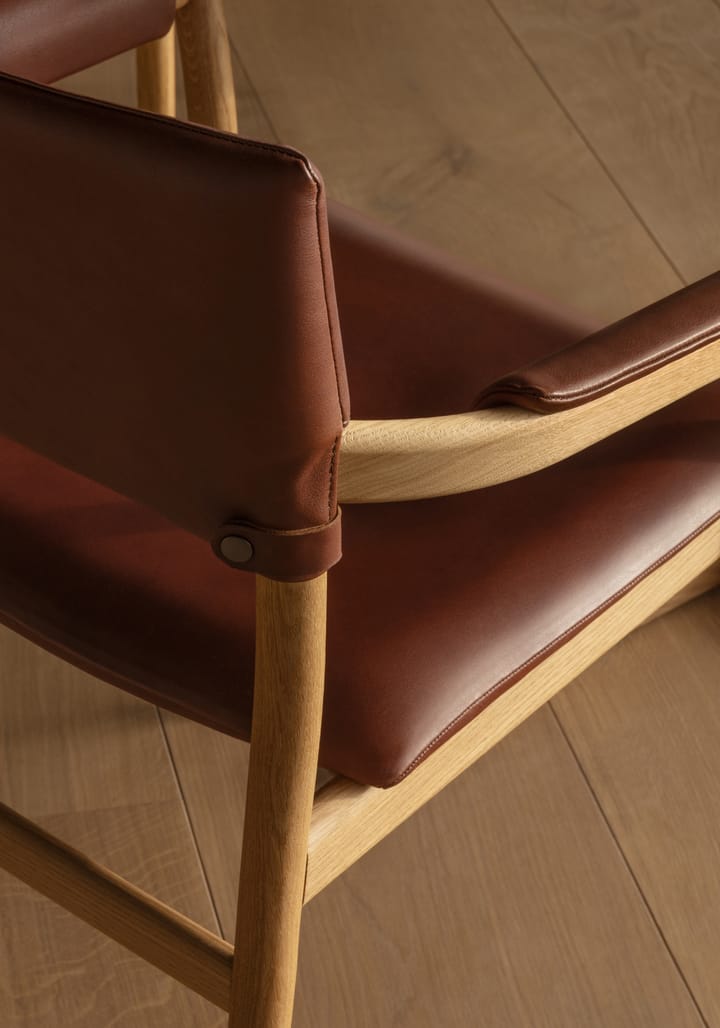 Vyn karmstol klädd rygg och sits, Monocoat natural-Elmosoft 43283 Gärsnäs