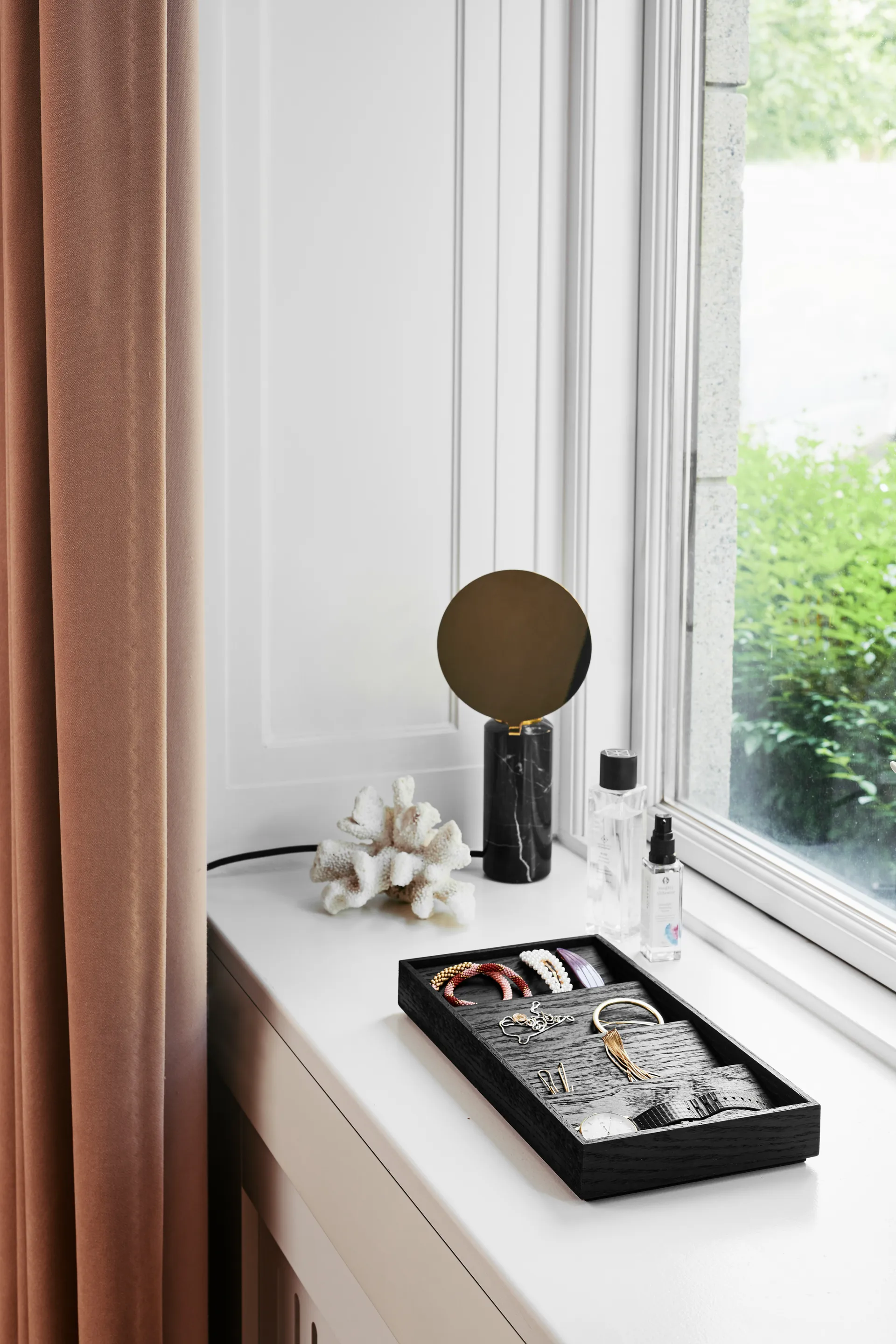 Duune organizer 4 förvaringsbricka, Svart Gejst