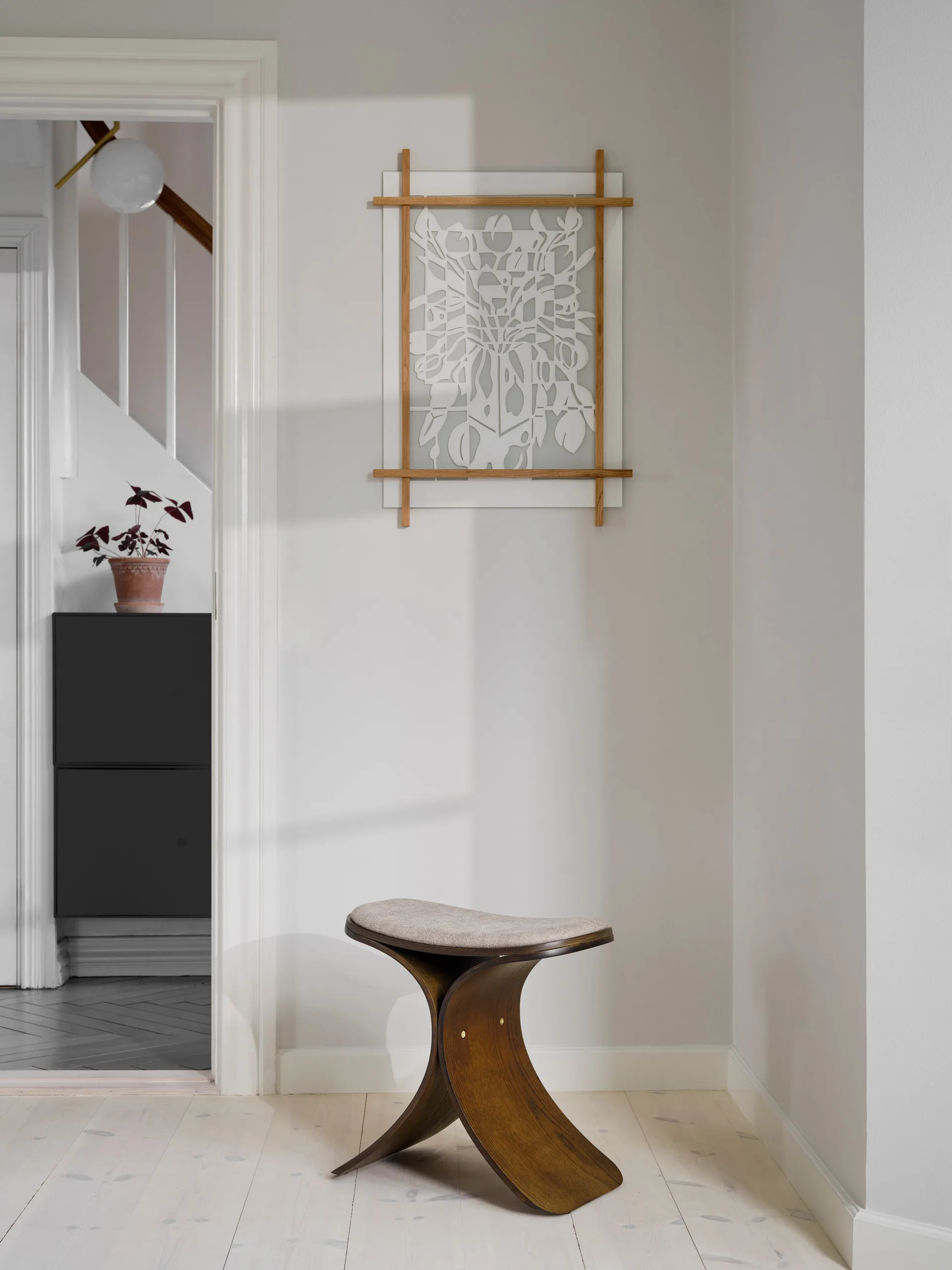 Luno pall 48x28x72 cm, Mörk ek-mörk beige textil Gejst