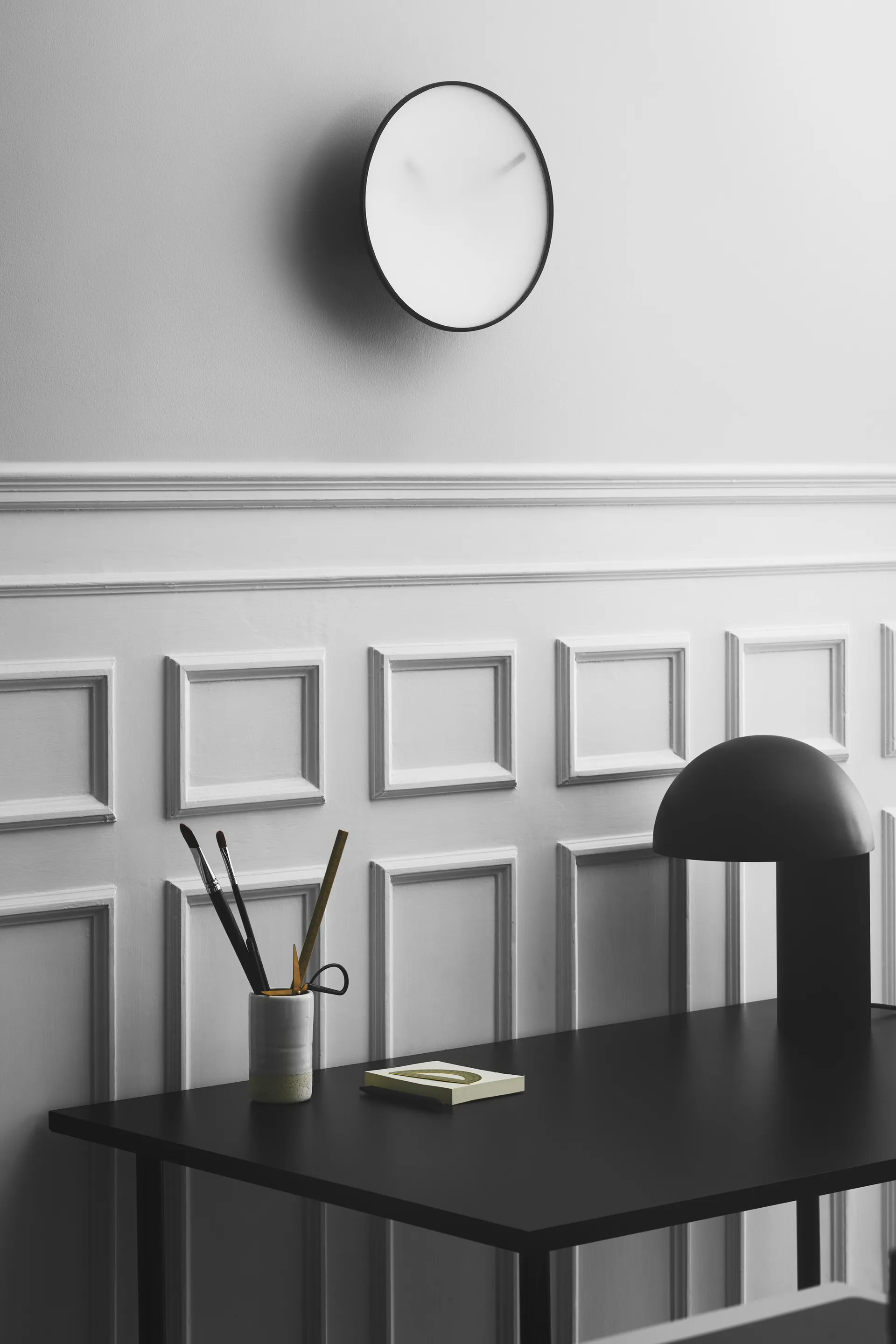 Momentt väggklocka Ø30 cm, Vit Gejst