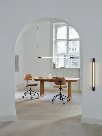 Radent vägglampa short 70 cm fast installation - Black - Gejst