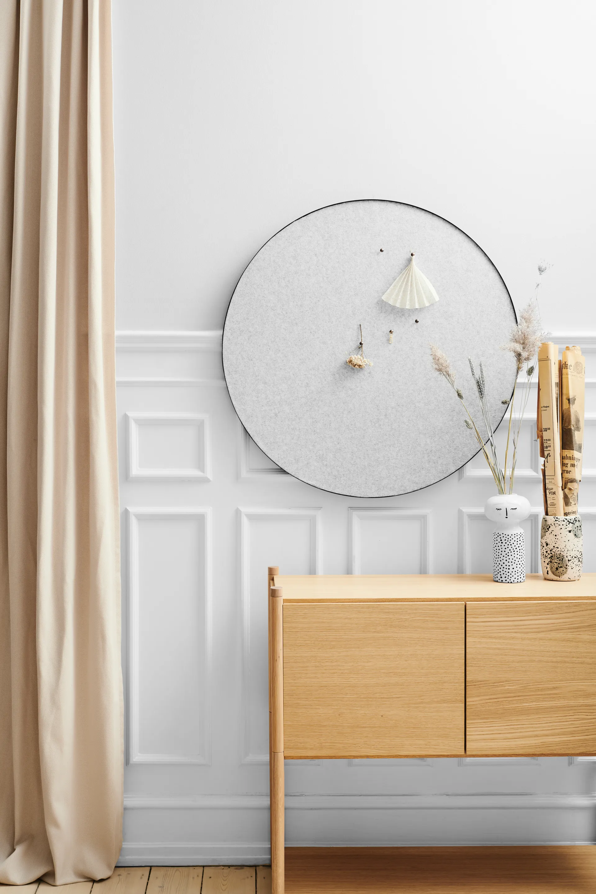 Sceene bookcase C, Ljus ek Gejst