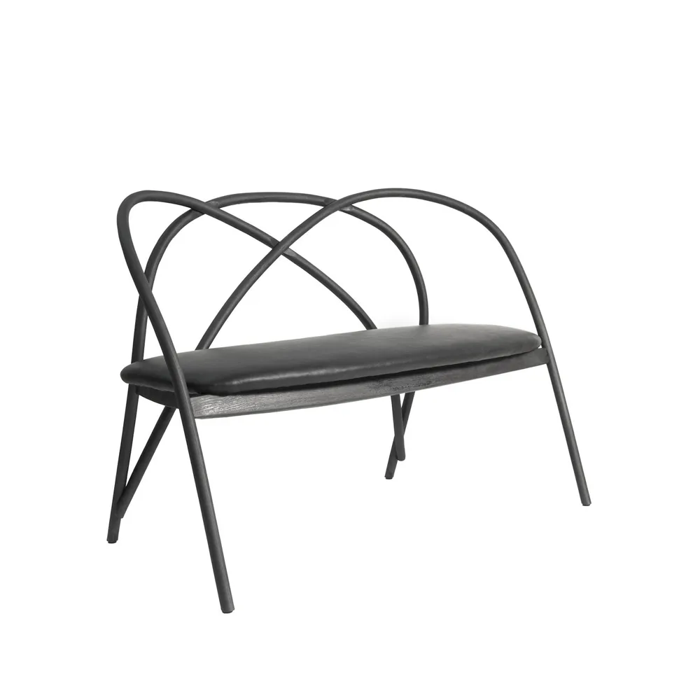 Gemla Bow 17 pinnsoffa Svartoljad ask-Svart läder | Skandinavisk Design | Soffor | Svart