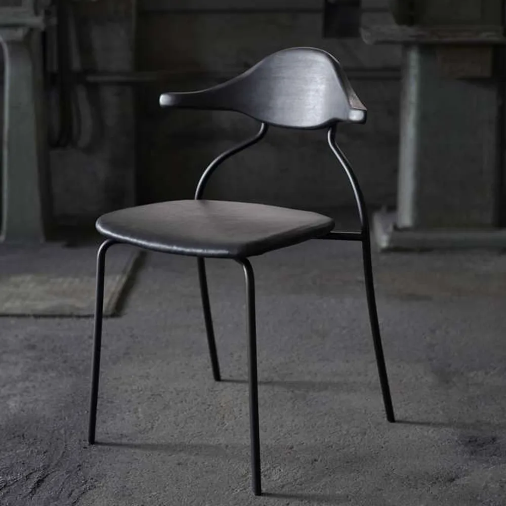 Hilma stol stålstativ, Cognac läder-Svart-Rödbrun trä Gemla