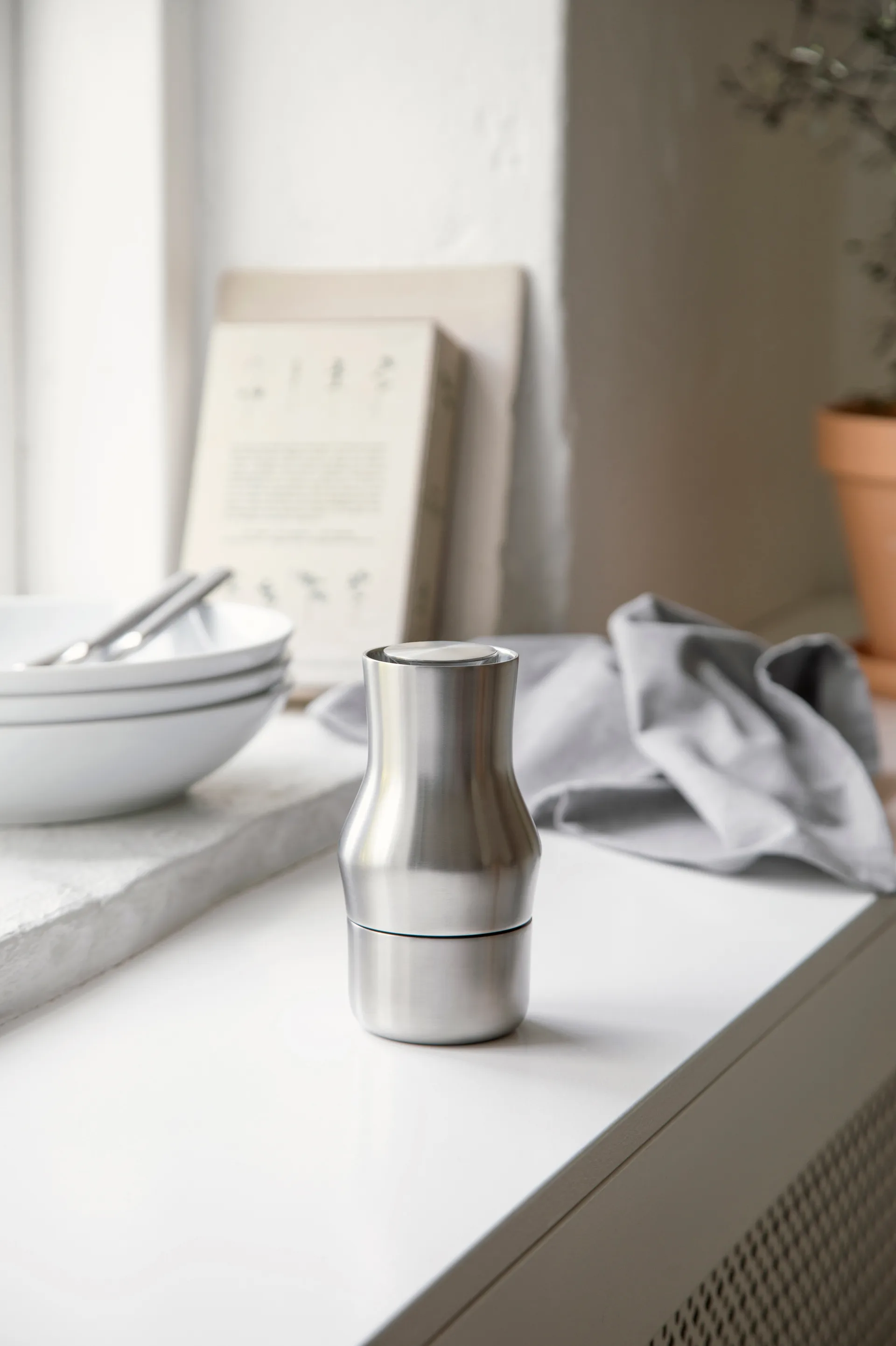 Dorotea kryddkvarn 14 cm, Matt stål Gense