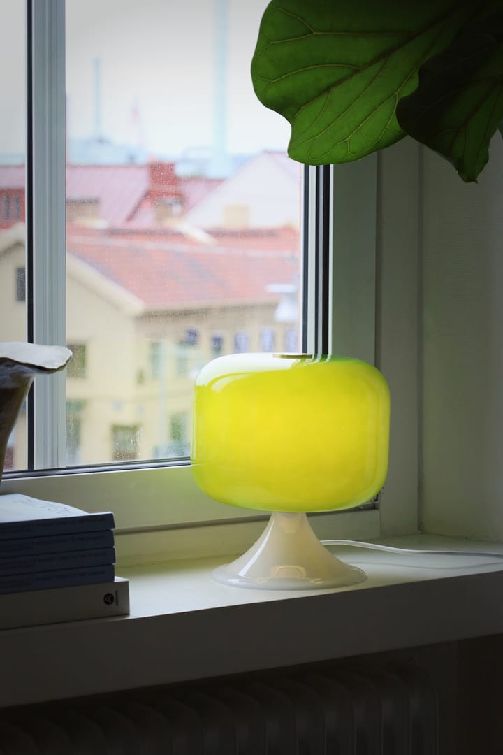 Bullen 25 bordslampa, Grön Globen Lighting