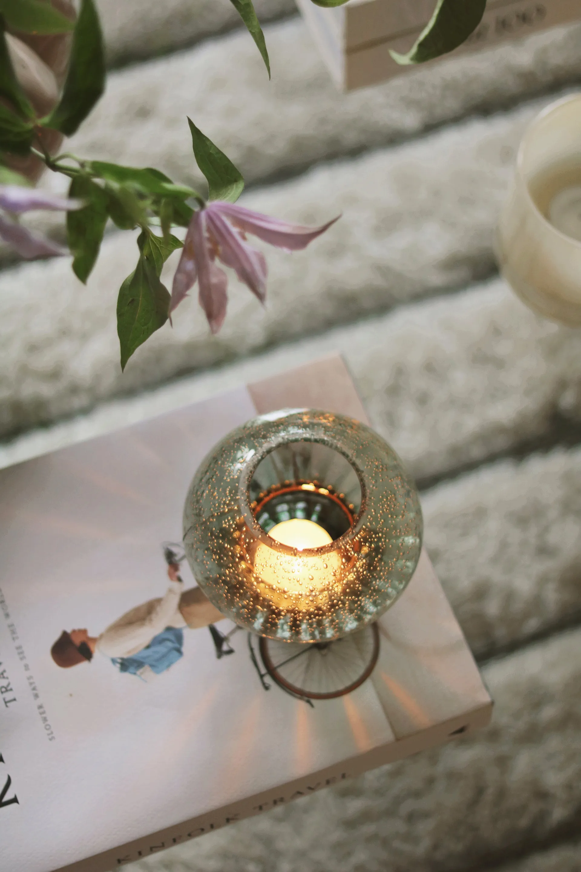 Fungo 12 värmeljushållare Special Edition, Grön Globen Lighting