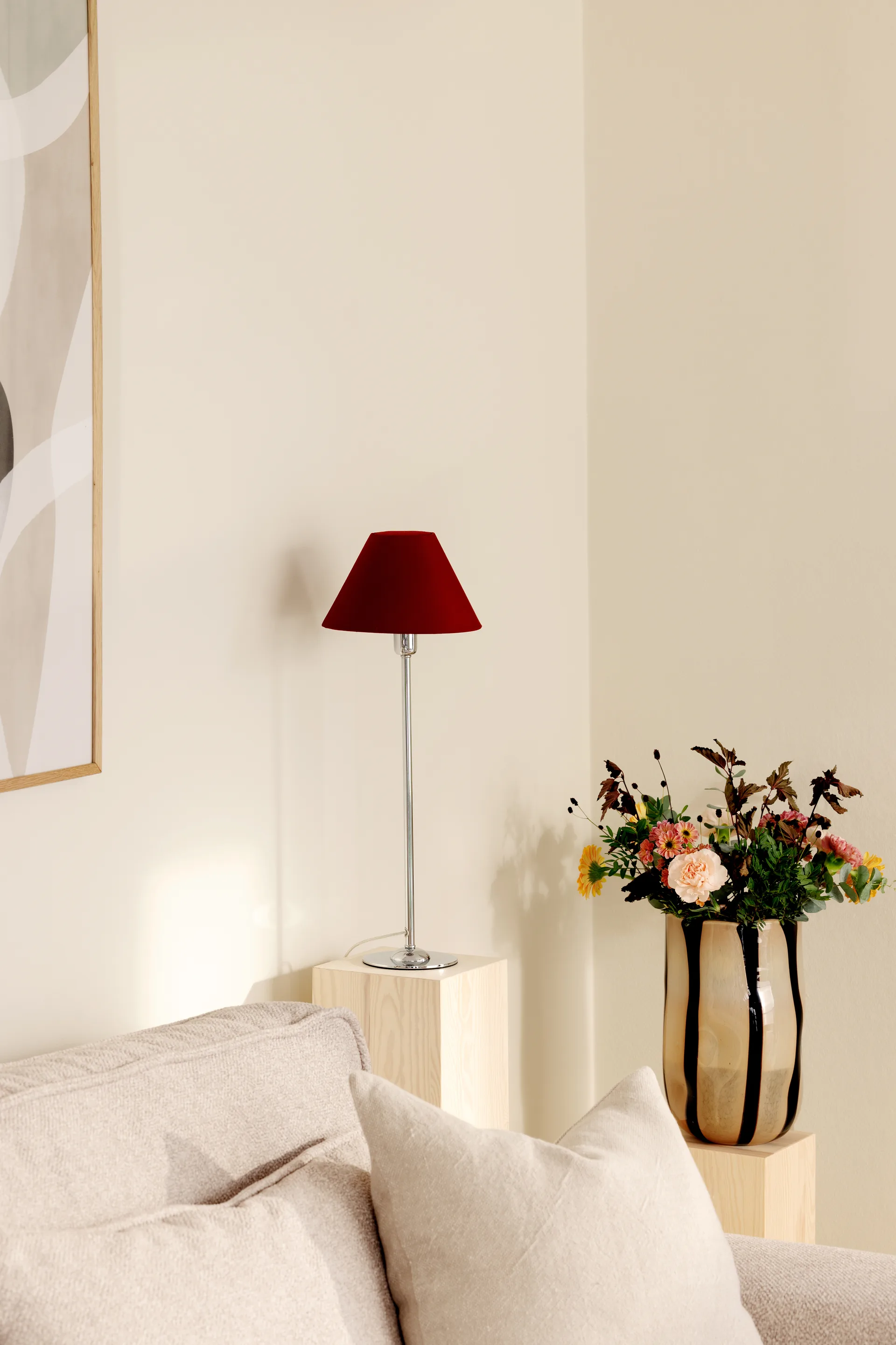 Iris 20 lampskärm, Burgundy Globen Lighting