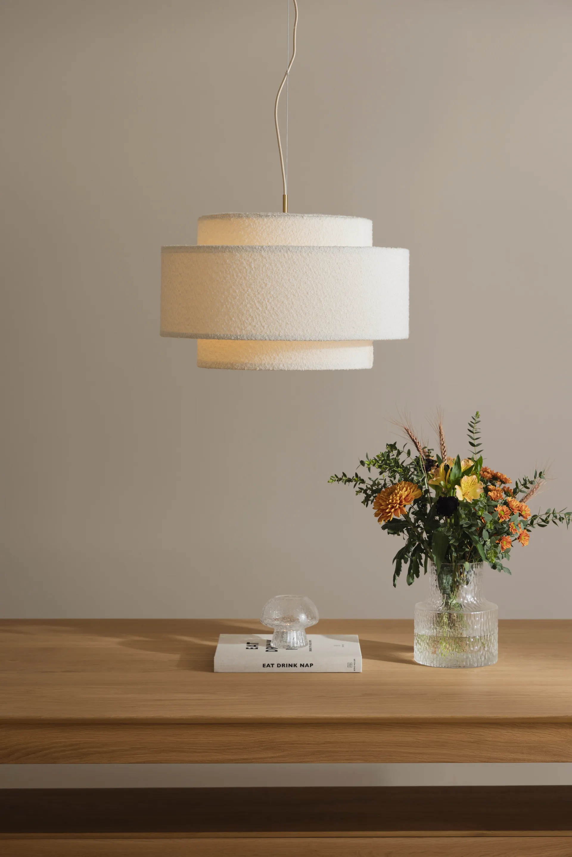 Noah pendel Ø50 cm, Bouclé vit Globen Lighting