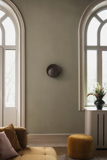 Orbit vägglampa - Mocha - Globen Lighting