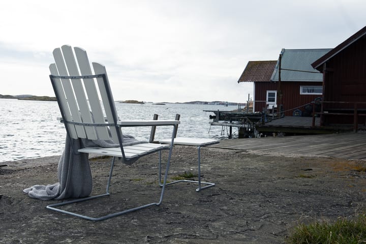 A3 solstol - Vit lack ek-varmförzinkad - Grythyttan Stålmöbler