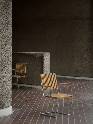 Bovik karmstol - Teak-svart stålstativ - Grythyttan Stålmöbler