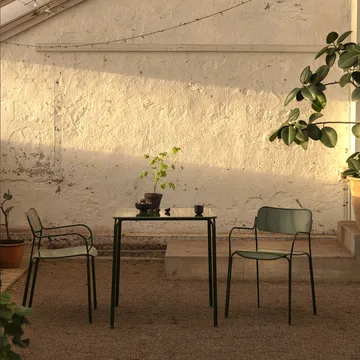 Libelle karmstol - Grön blank pulverlack - Grythyttan Stålmöbler