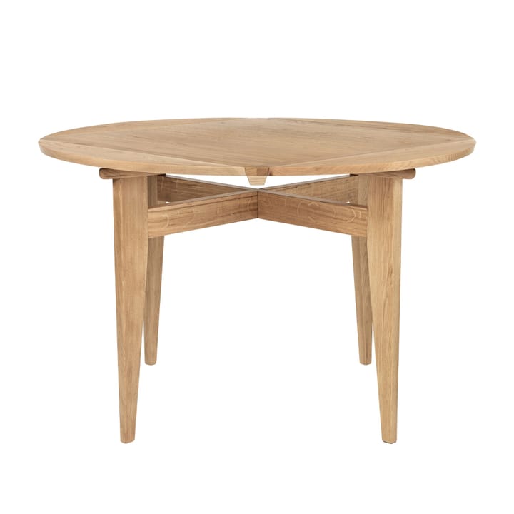 B-Table matbord, oak matt lacqured GUBI