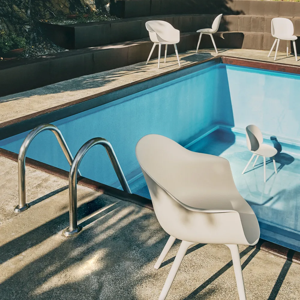 Bat Dining Outdoor stol, Alabaster white GUBI