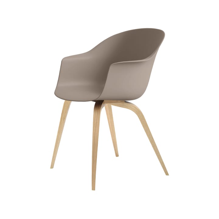 Bat stol - new beige, mattlackat ekstativ - GUBI
