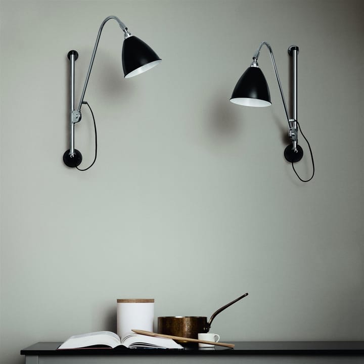 Bestlite BL5 vägglampa, Svart-krom GUBI