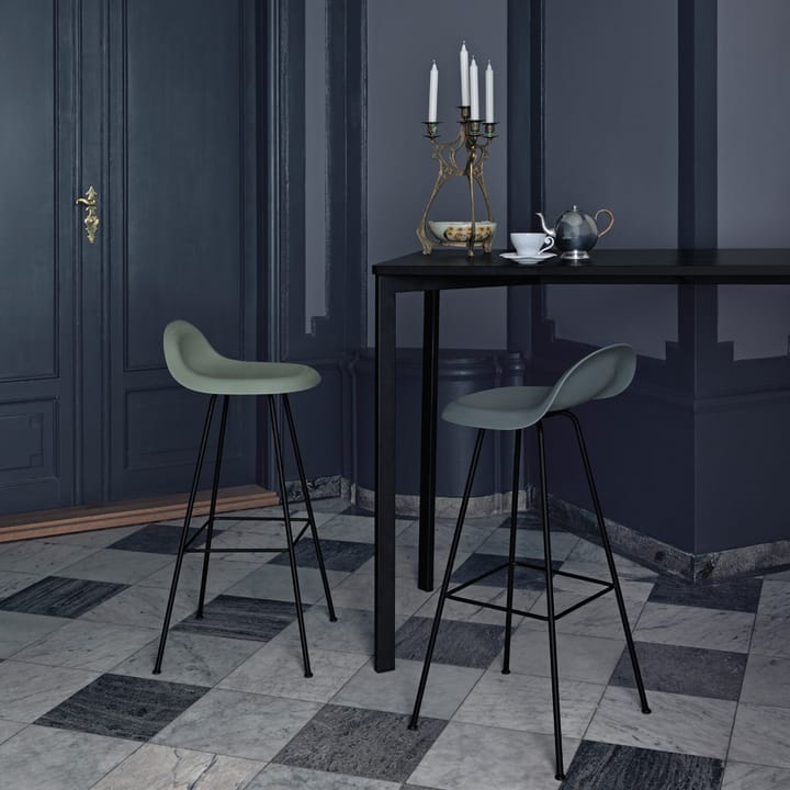 Gubi 3D barstol hög, oak matt lacqured, kromade stålmedar GUBI