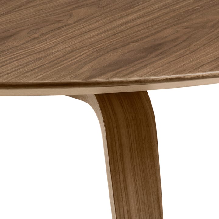 Gubi runt matbord, oak GUBI