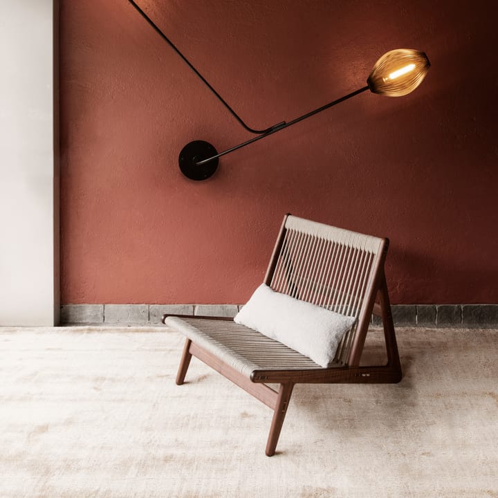 MR01 Initial Chair lounge chair - Oljad valnöt - GUBI