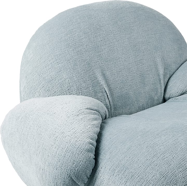 Pacha loungefåtölj med armstöd, Mumble 10-pearl gold GUBI