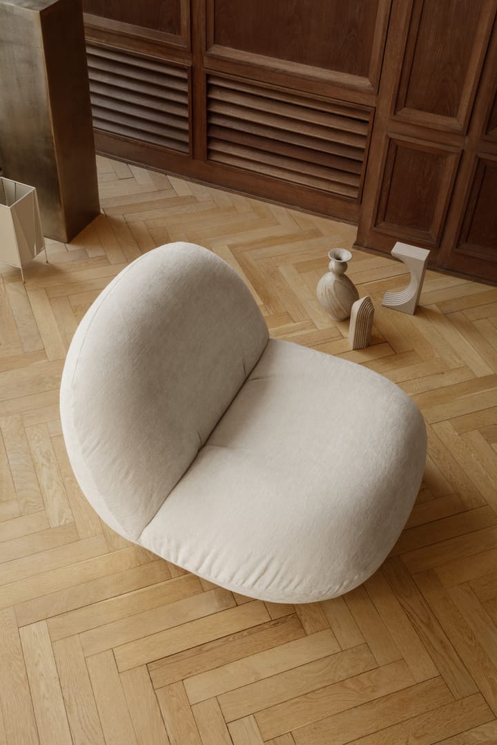 Pacha loungefåtölj, Mumble 10-pearl gold GUBI