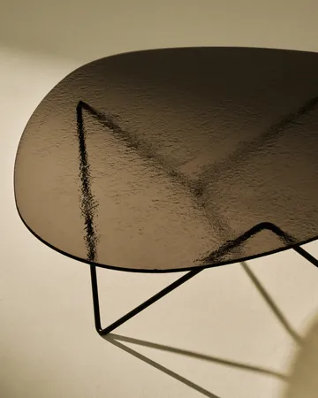 Pedrera soffbord - Svart semimatt-strukturglas brons - GUBI