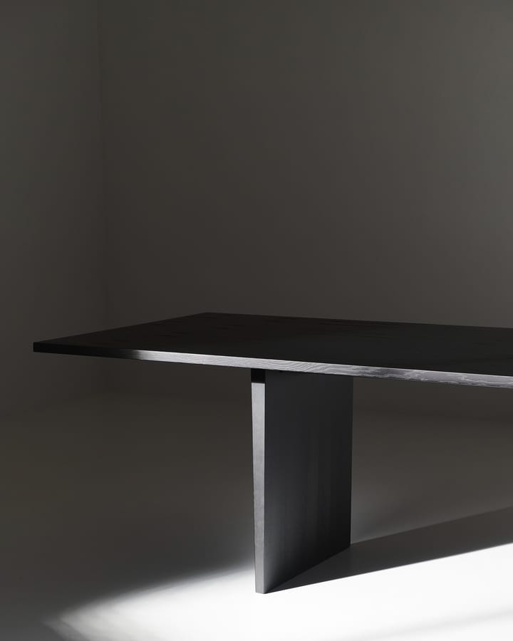 Private matbord 100x320 cm, Brun-svartbetsad ek GUBI
