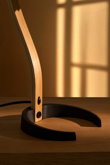 Timberline bordslampa - Oak-birch-white - GUBI