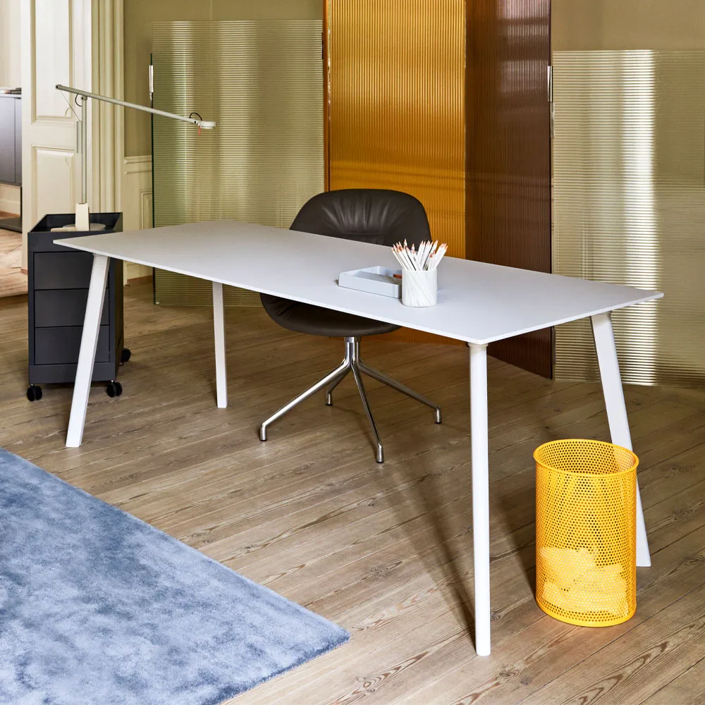 About a Chair 121 Soft kontorsstol, Soft grey-snurrstativ i aluminium HAY