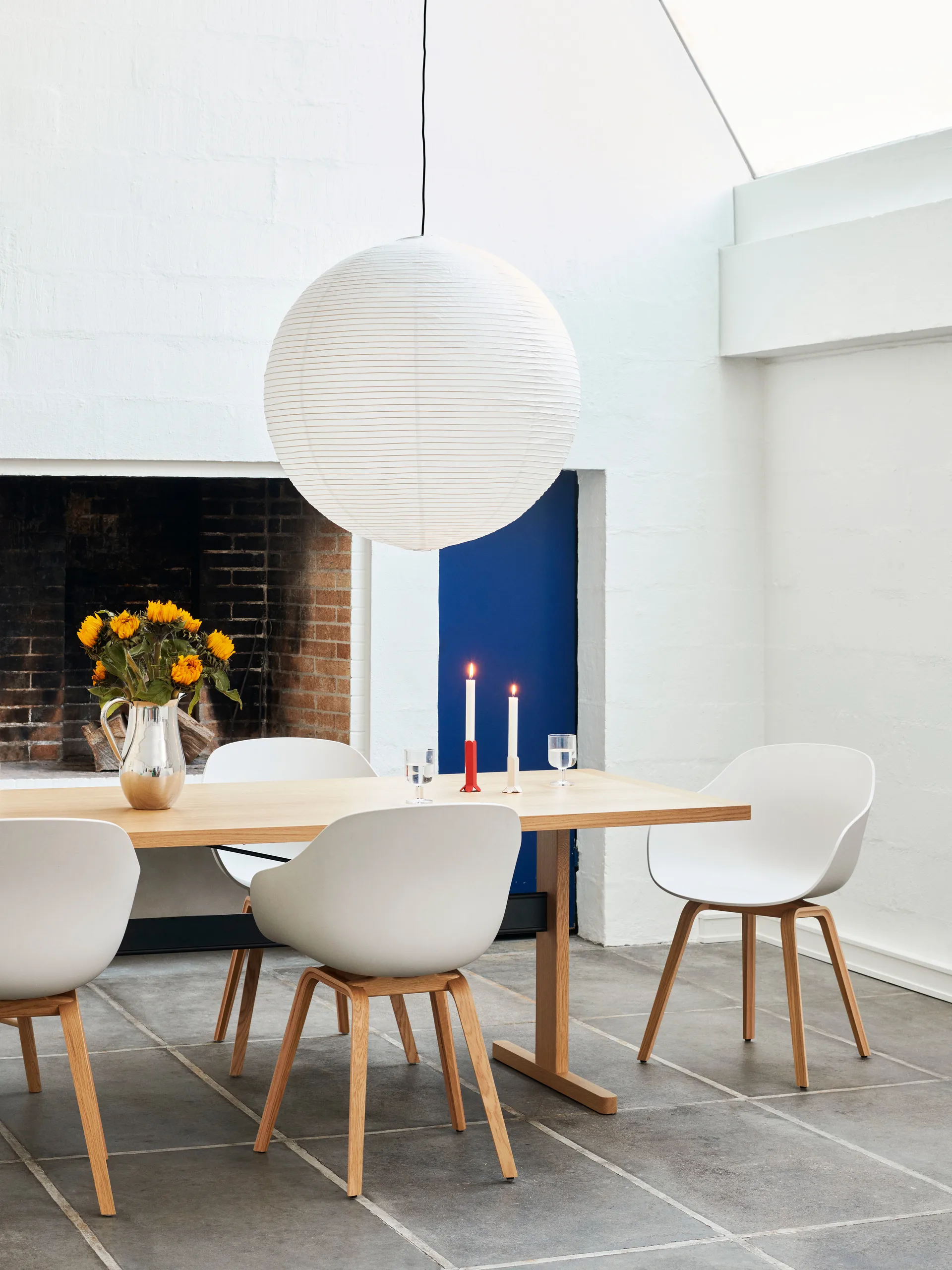 About a Chair 22 stol 2.0, Melange cream-lackerat ekstativ HAY