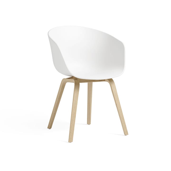 About a Chair 22 stol - White-lackad ek - HAY