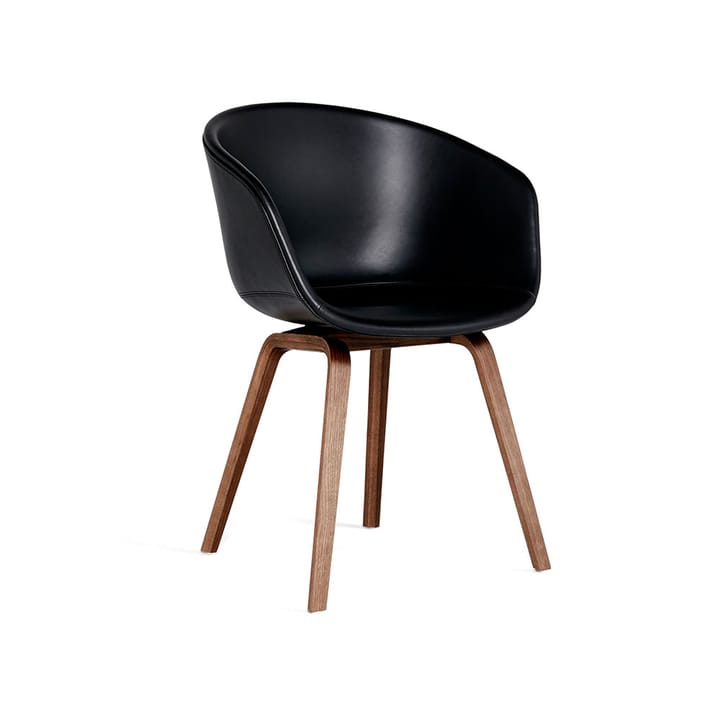About a Chair 23 stol - läder sense black, valnötsstativ vattenbaserad lack - HAY