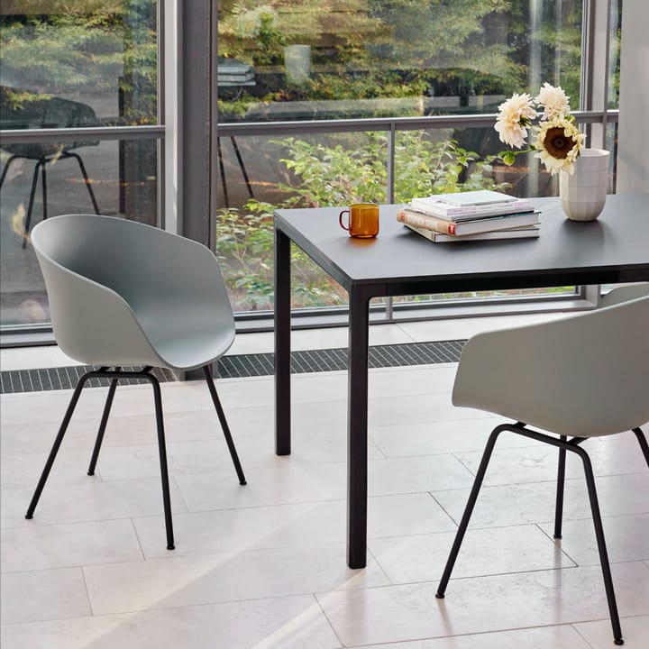 About a Chair 26 stol, dusty green, svart stativ HAY
