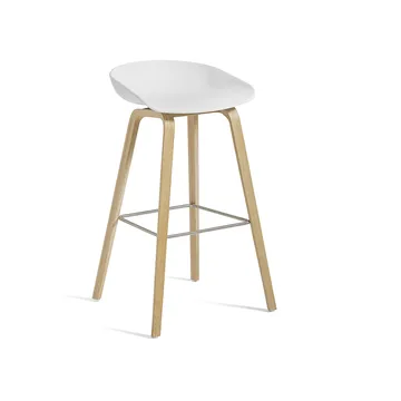 About a Stool 32 High barstol - White-lackad ek-stöd i rostfrittt stål - HAY