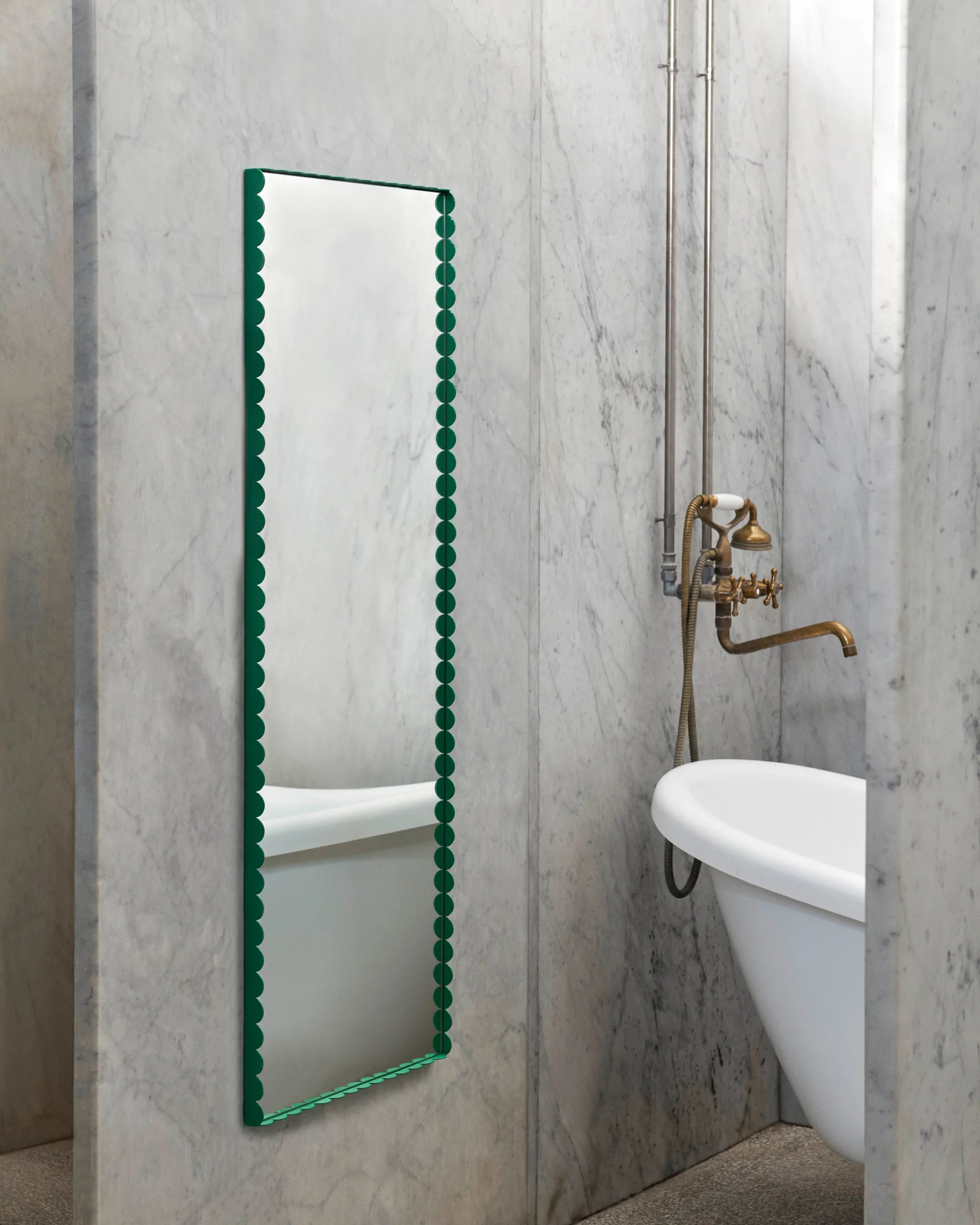 Arcs Mirror Rectangle M spegel 50x133,5 cm, Green HAY
