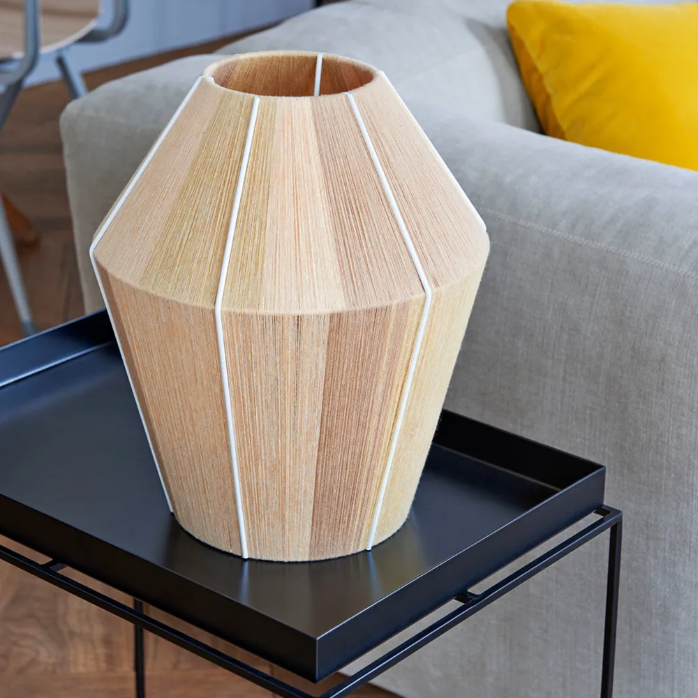 Bonbon 320 bordslampa, yellow melange, inkl. kabelset HAY