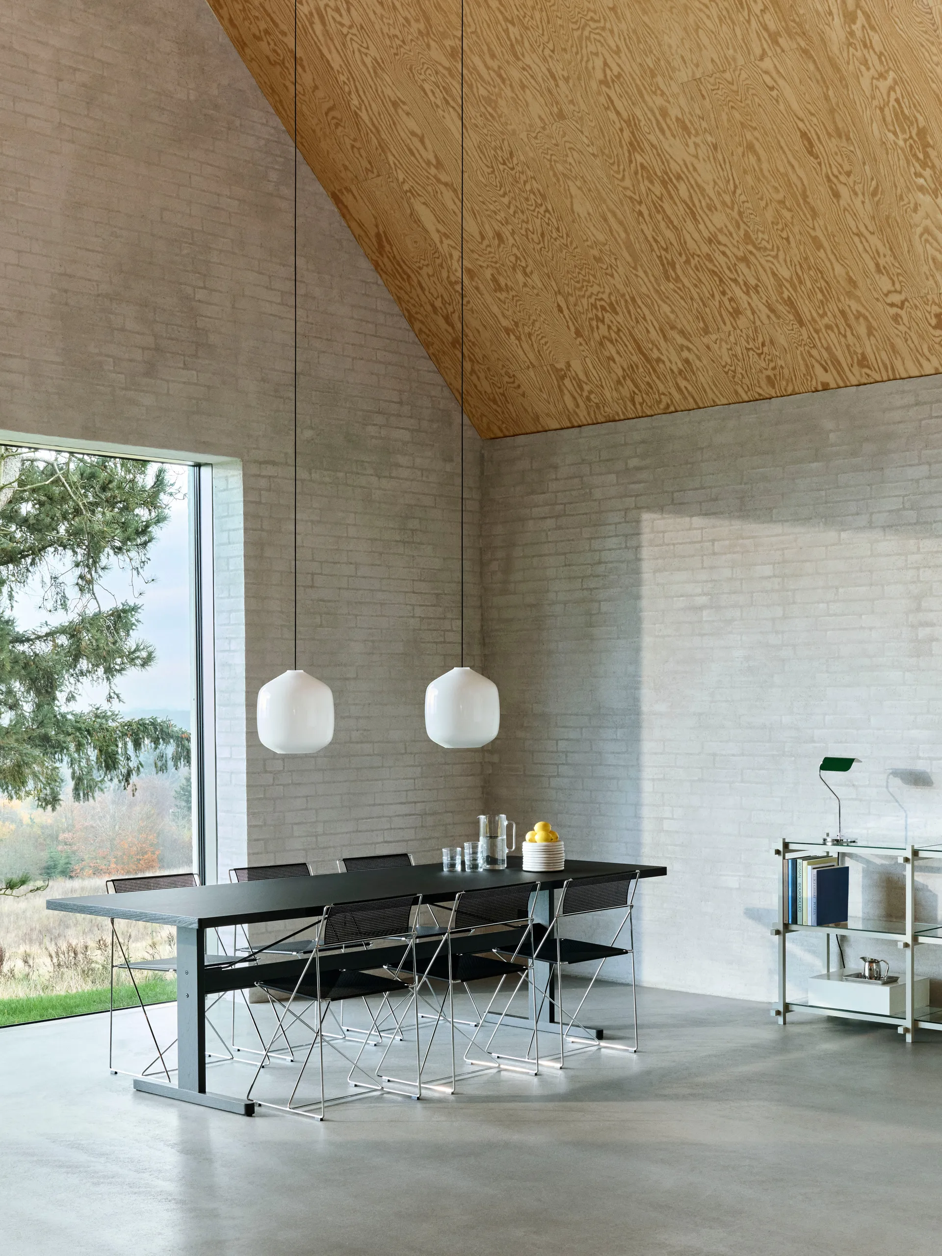 Buoy pendel Ø30 cm, Opal glass-clay white HAY