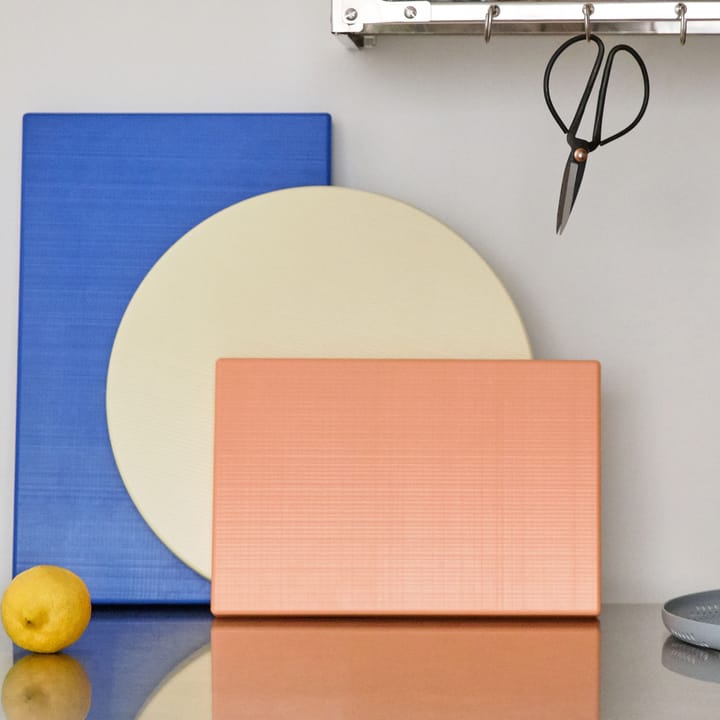 Chopping Board skärbräda M 20x30 cm, Peach HAY