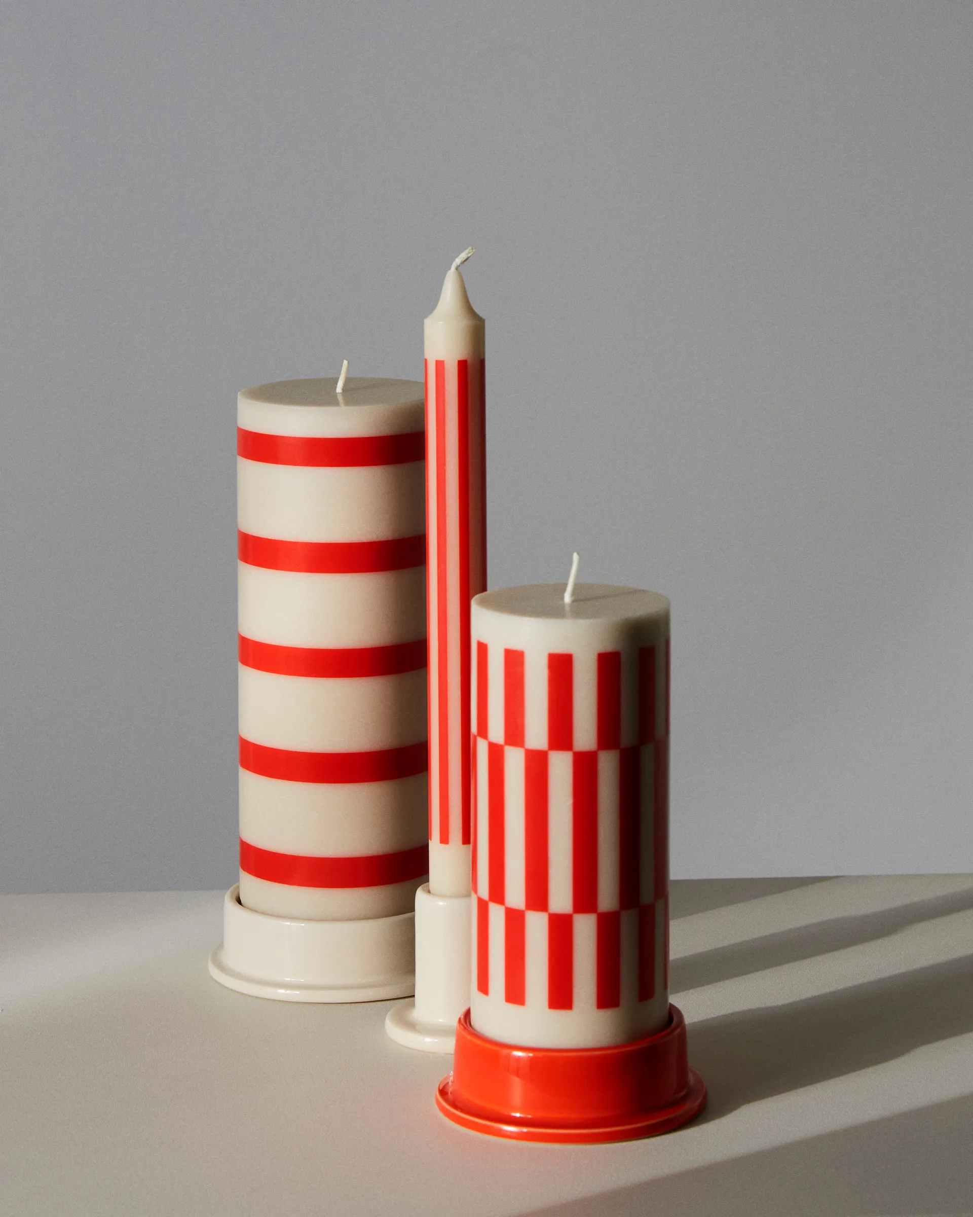 Column Candle blockljus small 15 cm, Off white-red HAY