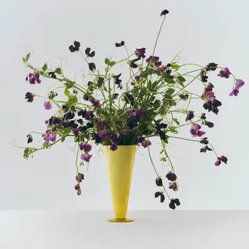 Conical vas - Yellow-lime green, large - HAY