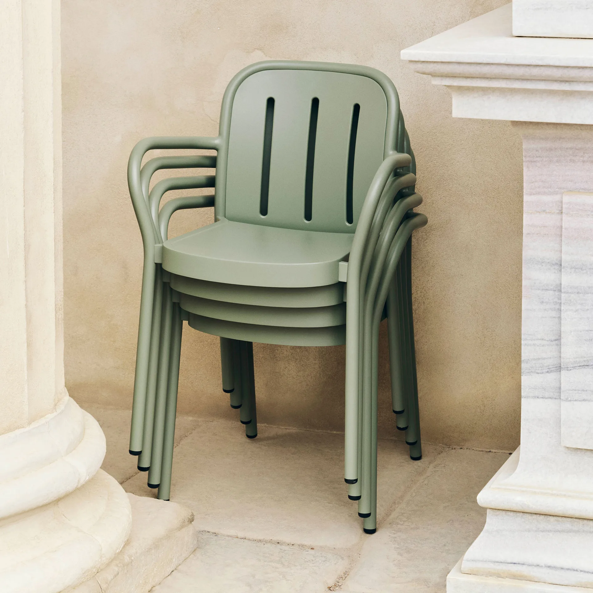 Deville karmstol, Thyme green HAY