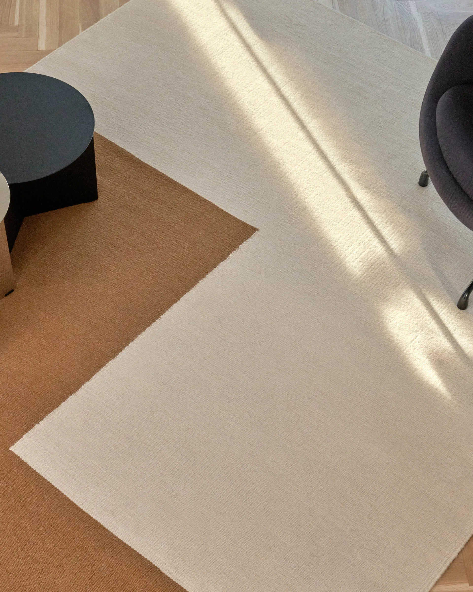 Ethan Cook Flat Works matta 170x240 cm, Brown L HAY