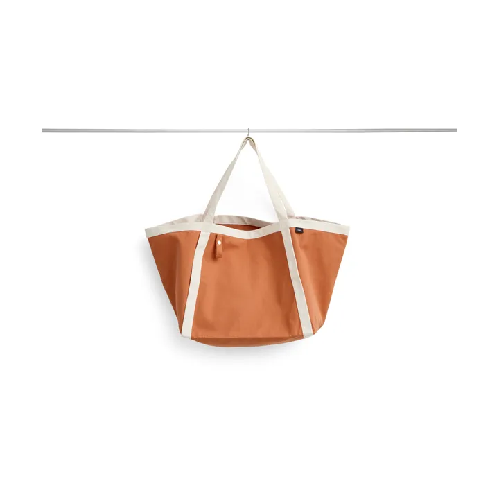 Everyday Sports Bag väska medium - Burnt orange, medium - HAY