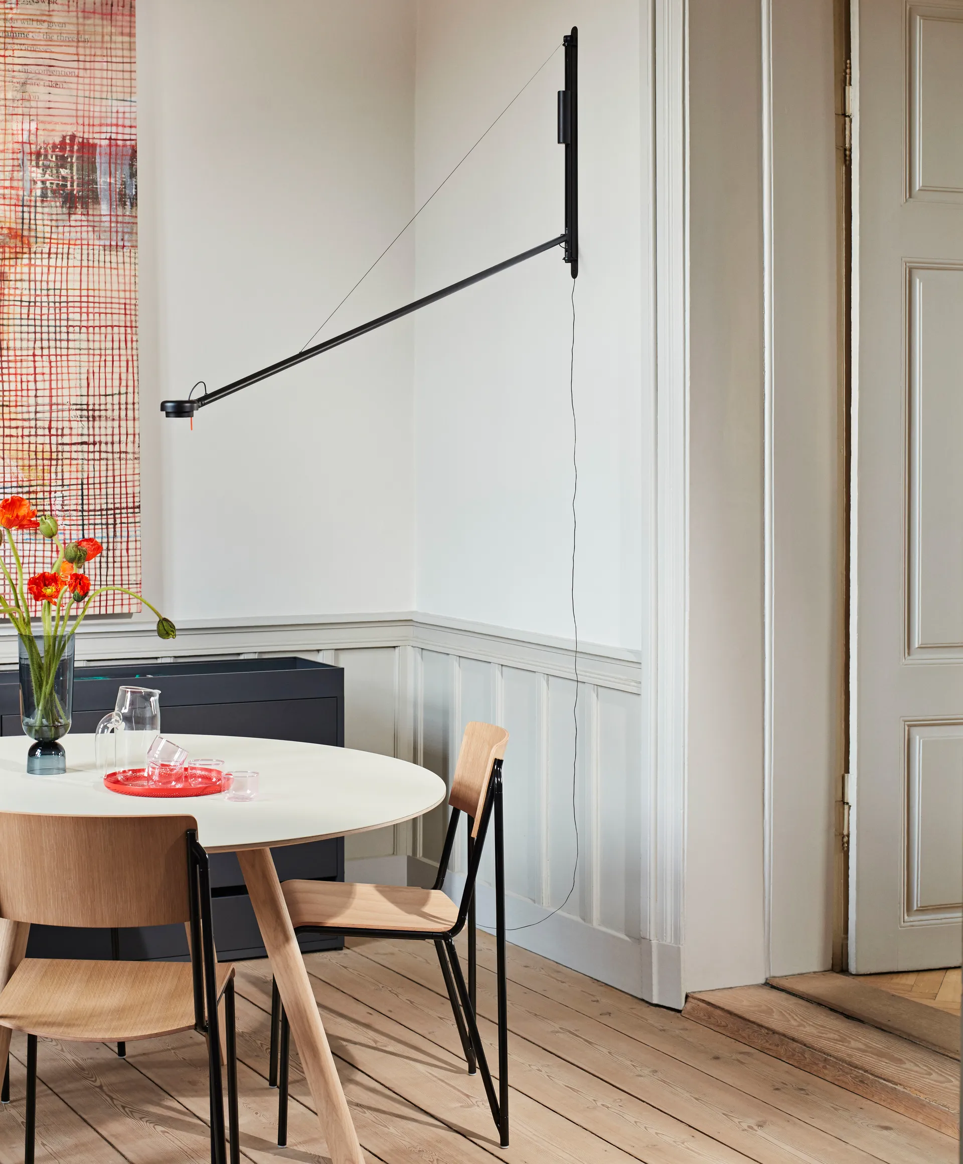 Fifty-Fifty vägglampa, Soft black HAY