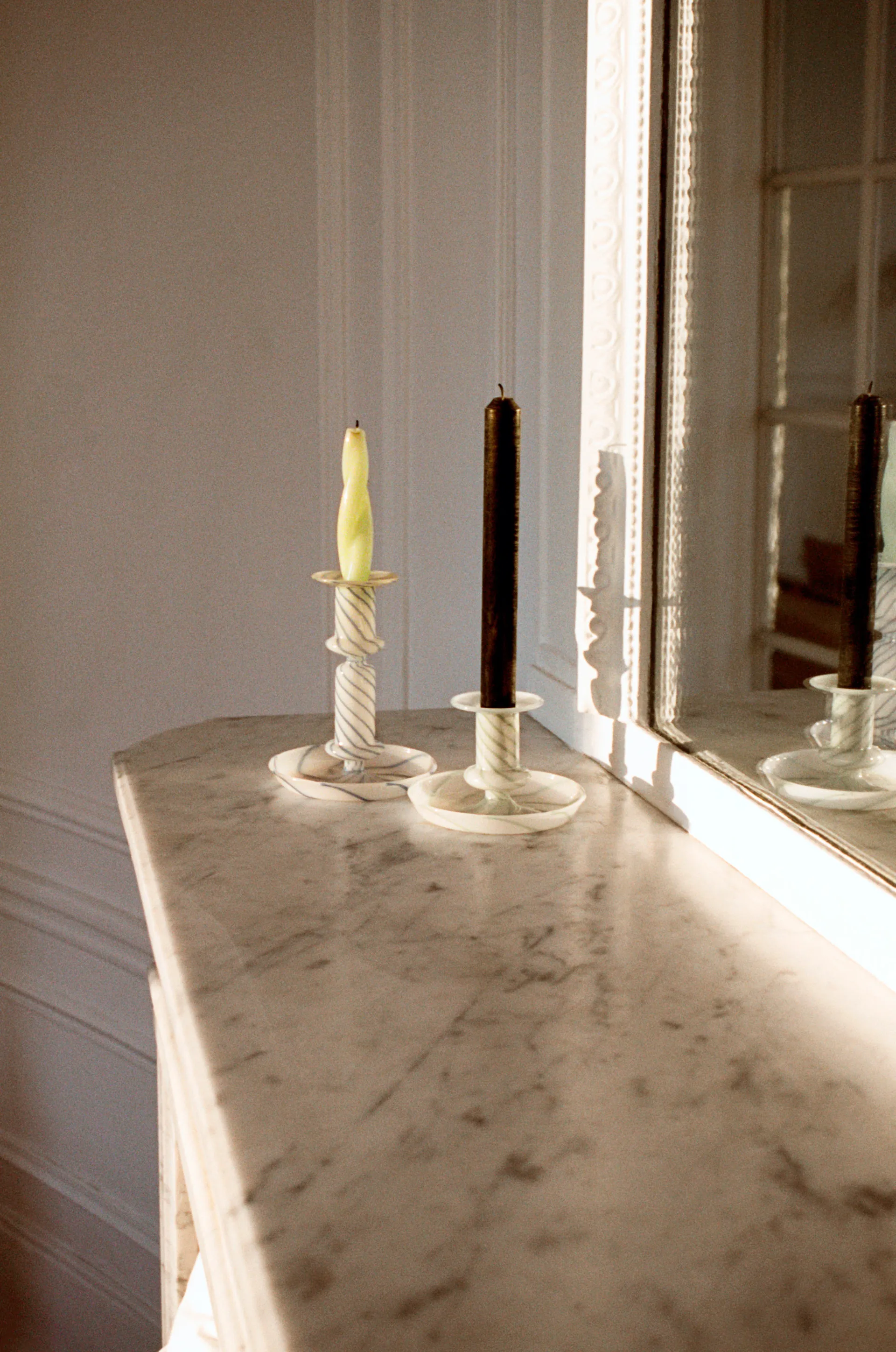 Flare Stripe ljusstake, Grön-vit HAY