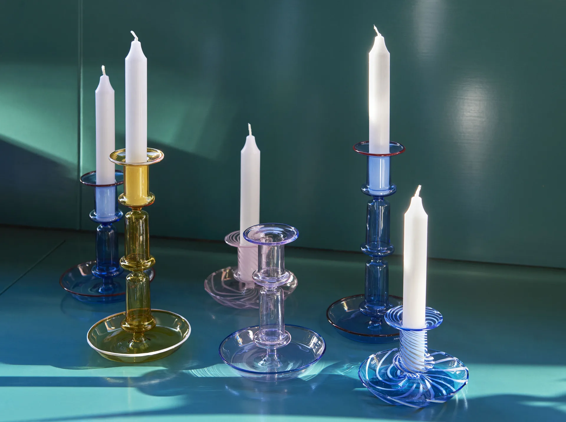 Flare Stripe ljusstake, ljusblå HAY