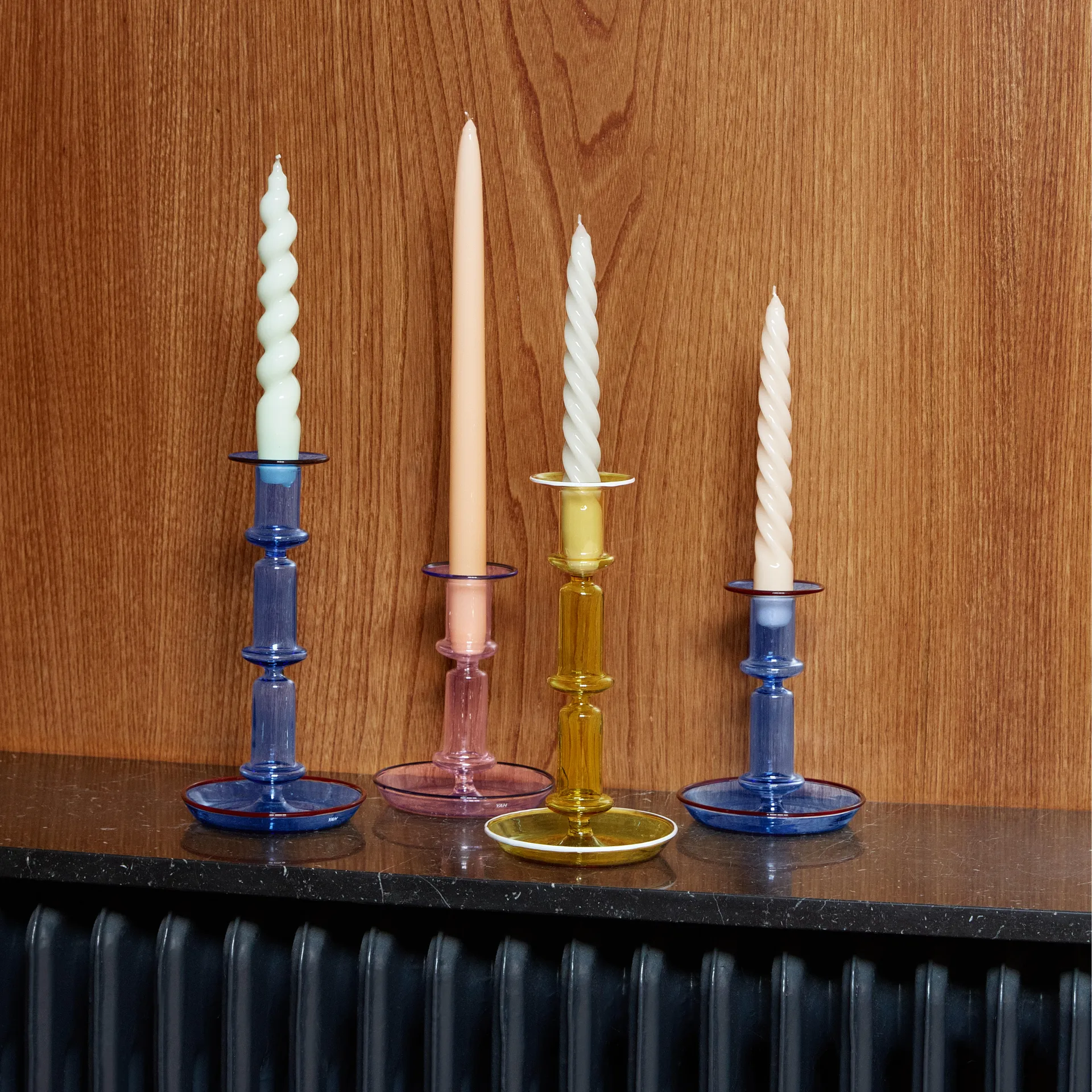 Flare tall ljusstake, Light blue-red HAY