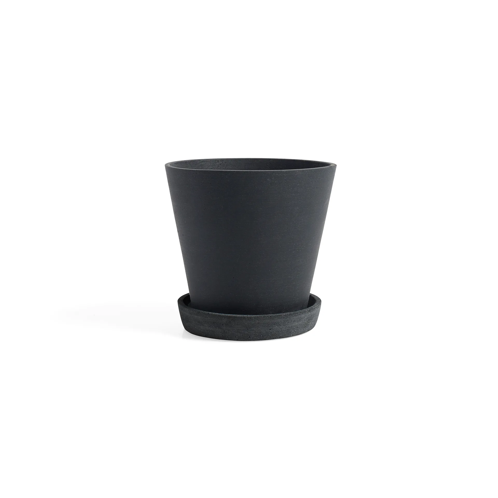 HAY Flowerpot with saucer kruka M Ø14 cm, Svart HAY